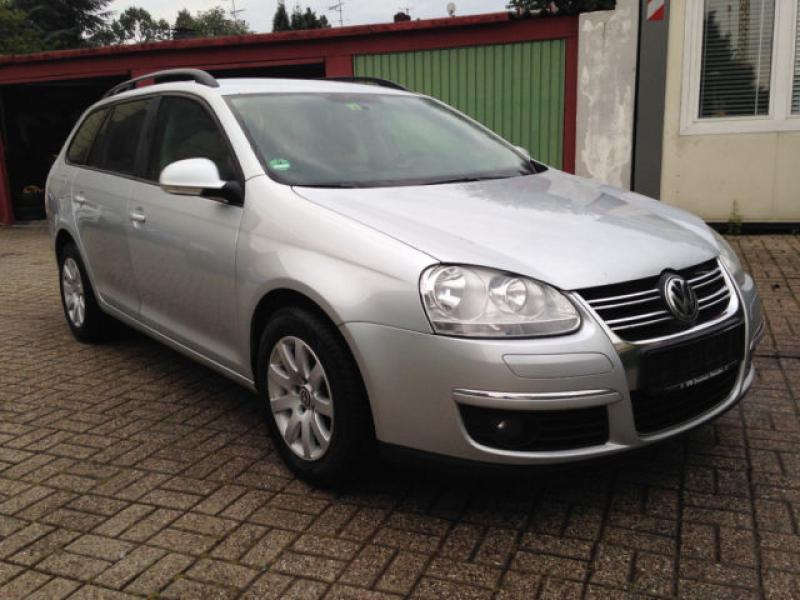 Vindem Accesorii Volskwagen Golf 2005