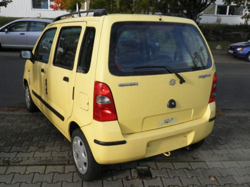 Vindem Acumulator Suzuki Wagon R+ 2002