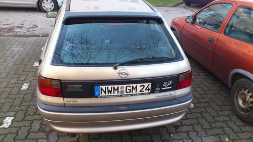 Alternator Opel Astra 1996