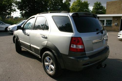 Ansamblu stergatoare Kia Sorento 2005