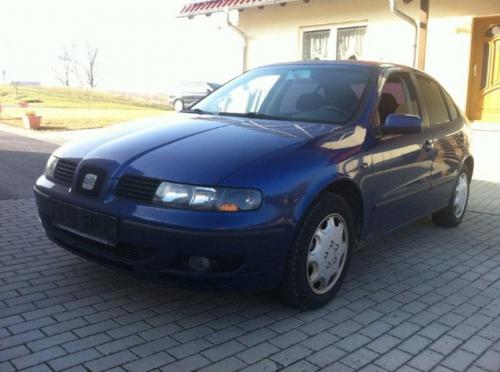 Aripa fata Seat Leon 2002