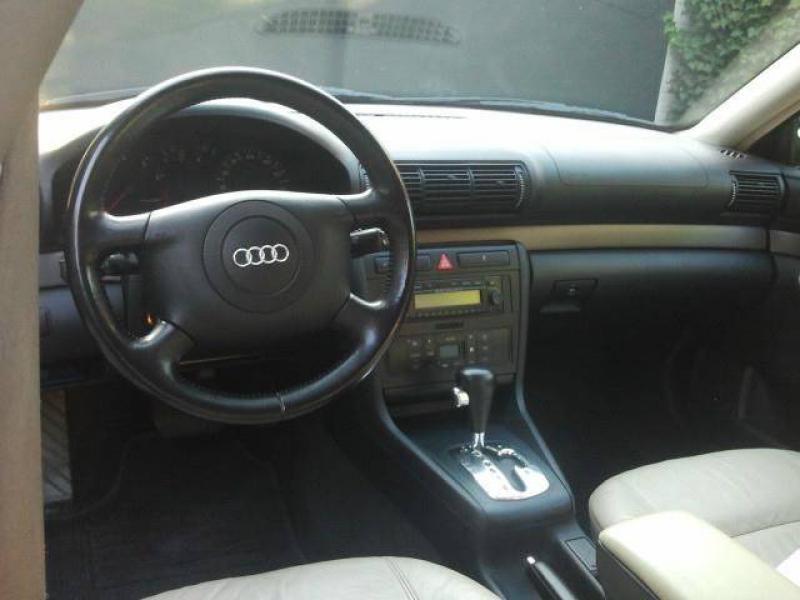 Vand Baie ulei Audi A4 2000