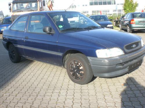 Vindem Baie ulei Ford Escort 1994