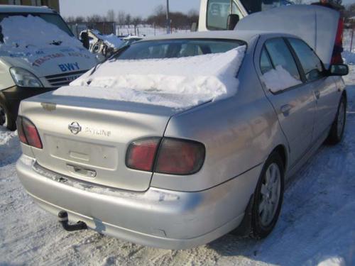 Bandouri Nissan Primera 2001