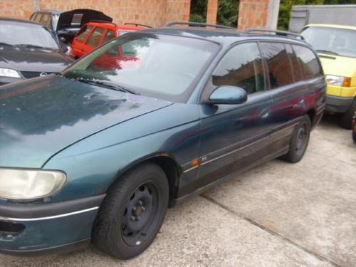 Vindem Bandouri Opel Omega 1997