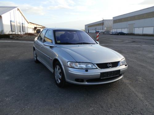 De vanzare Bandouri Opel Vectra 2000