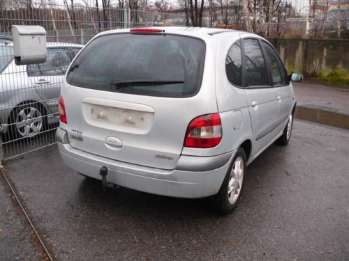 Vindem Bandouri Renault Scenic 2001