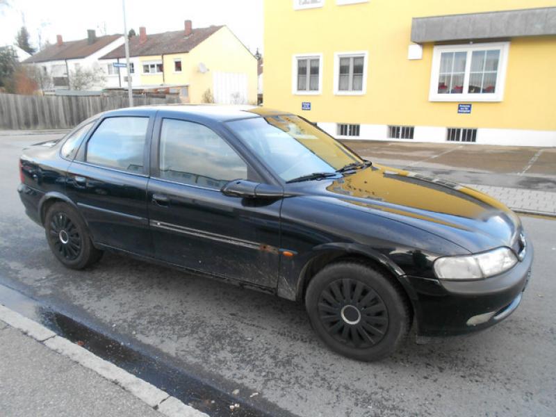 De vanzare Bascula Opel Vectra 2001