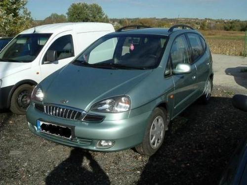 Vand Biele motor Daewoo Tacuma 2002