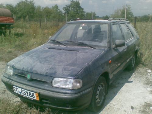 Vand Biele motor Skoda Felicia 2000