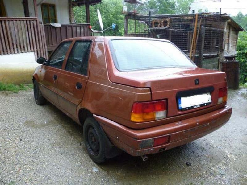 Bloc sigurante motor Dacia SuperNova 2001