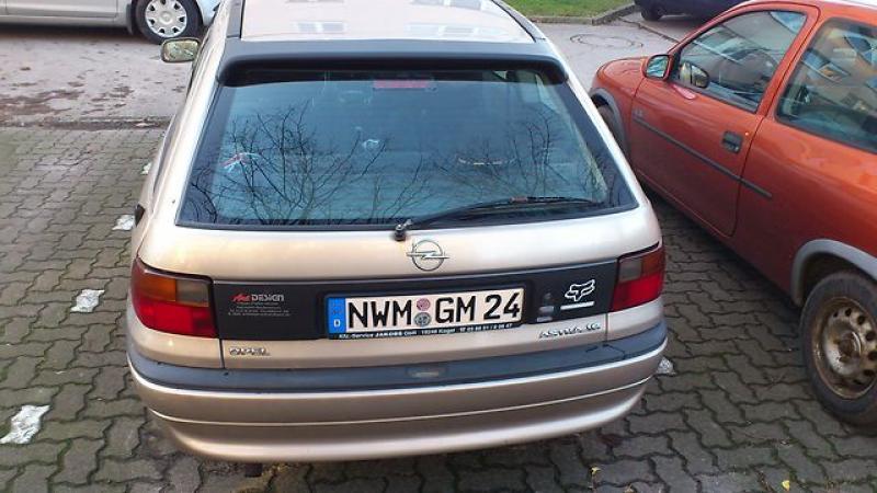 Bloc sigurante motor Opel Astra 1996