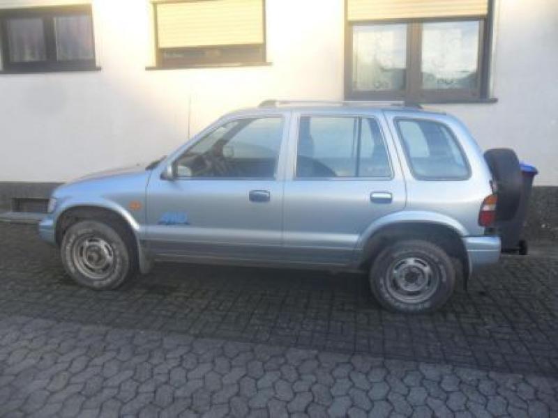 Vindem Brat superior Kia Sportage 1995