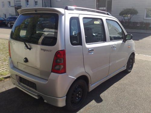 Vand Calculator abs Suzuki Wagon R+ 2002