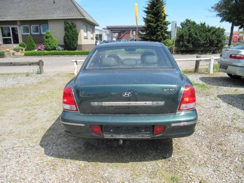 Vindem Capota spate Hyundai XG 30 2000