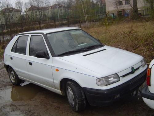 Vand Caroserie dezechipata Skoda Felicia 2000