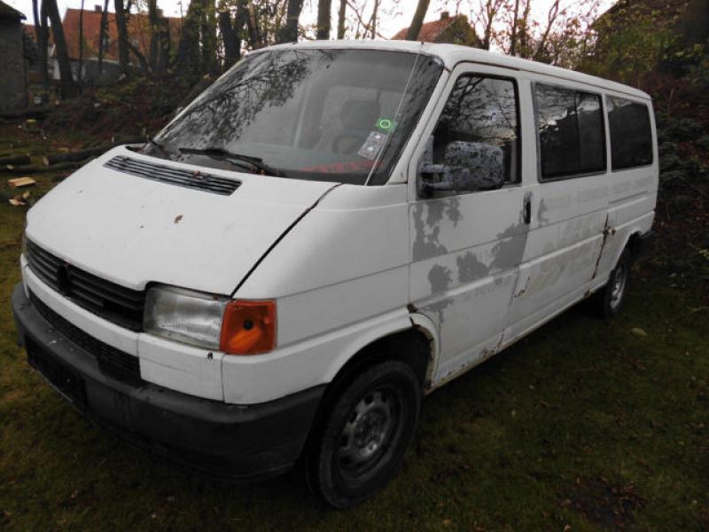 Vindem Caseta directie Volskwagen T4 1996