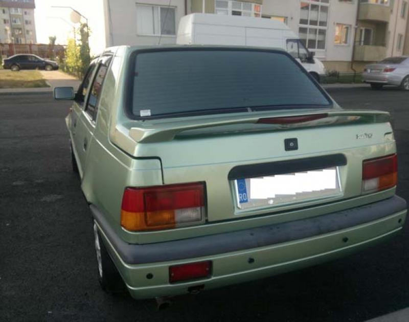 De vanzare Caseta servo directie Dacia SuperNova 2001