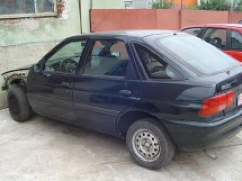 Vindem Catalizator Ford Escort 1994