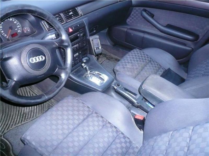 Vand Compresor AC Audi A6 2000