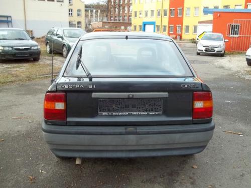 Vand Cutie viteze Opel Vectra 1995