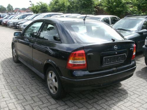 Delcou Opel Astra 2002
