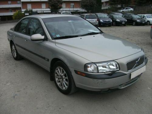 Delcou Volvo S80 2001