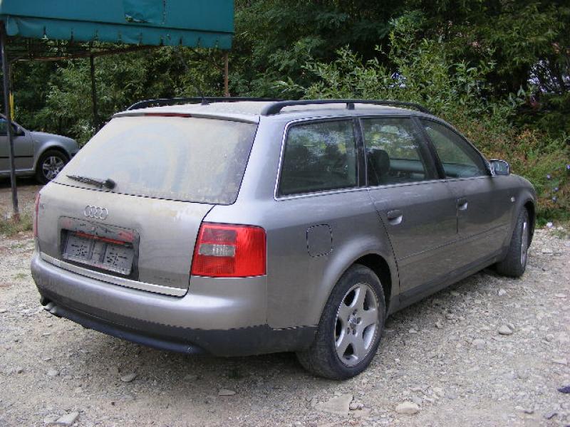 Dezmembrari auto Audi A6 2001