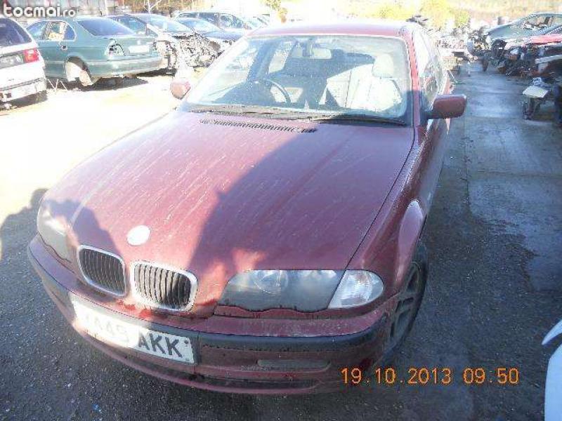 Dezmembrez BMW 320 2001