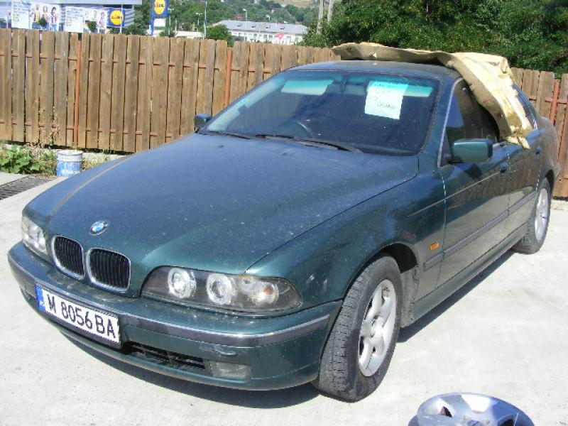 Dezmembrari BMW 523 1995