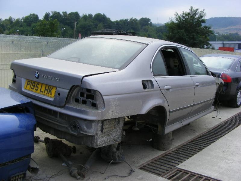 Dezmembrez BMW 525 1997