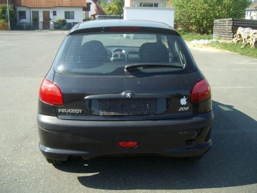 Vindem Fuzeta Peugeot 206 2000