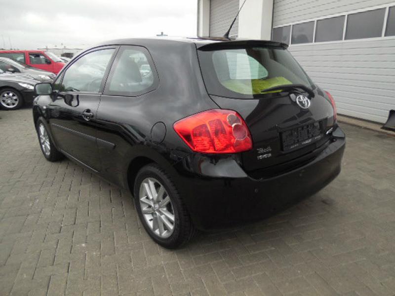 Vindem Fuzeta Toyota Auris 2008