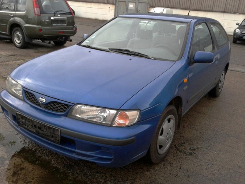 De vanzare Interior Nissan Almera 1999