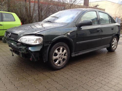 Interior Opel Astra 2002