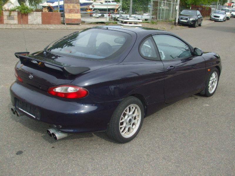 Vindem Luneta Hyundai Coupe 1998