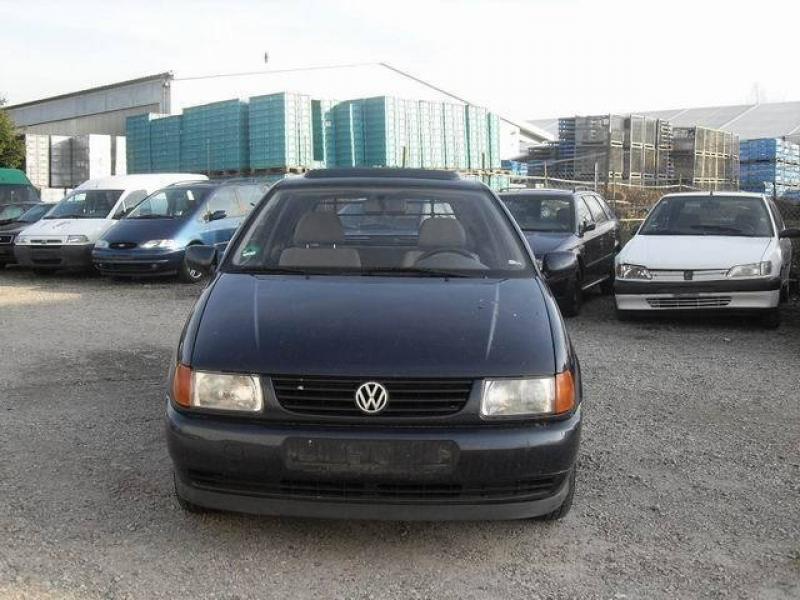 Vindem Pompa servodirectie Volskwagen Polo 1998