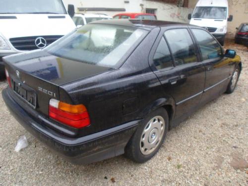 Praguri BMW 316 1997