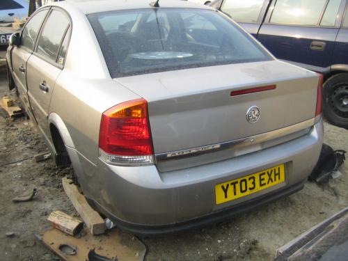 De vanzare Proiectoare ceata Opel Vectra 2003