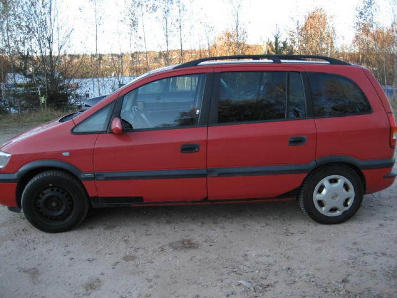 De vanzare Radiator clima Opel Zafira 2003
