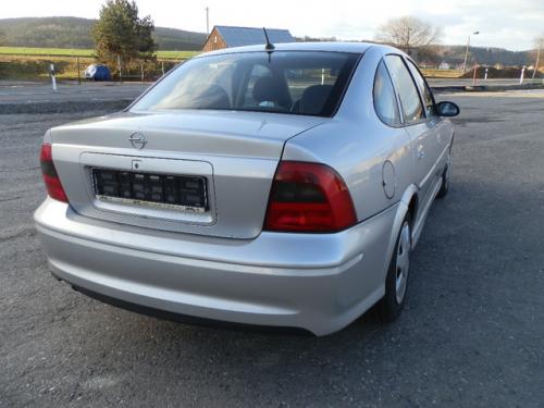 Sistem injectie Opel Vectra 2000