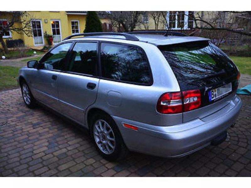 De vanzare Termostat Volvo V40 2003