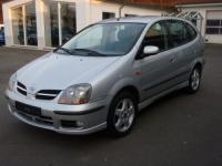 De vanzare Aripa fata Nissan Almera Tino 2003