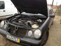 De vanzare Caroserie Mercedes E 290 1997