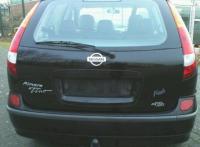 Dezmembrez Nissan Almera Tino 2003