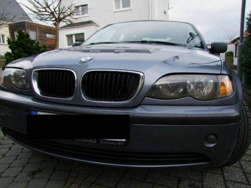 Vindem Volanta BMW 318 2000