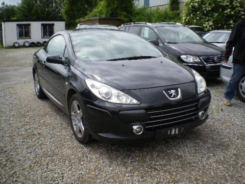 Vindem Volanta Peugeot 307 2007